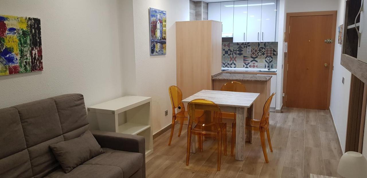 Apartamentos Cataluna92 ซาลอว์ ภายนอก รูปภาพ